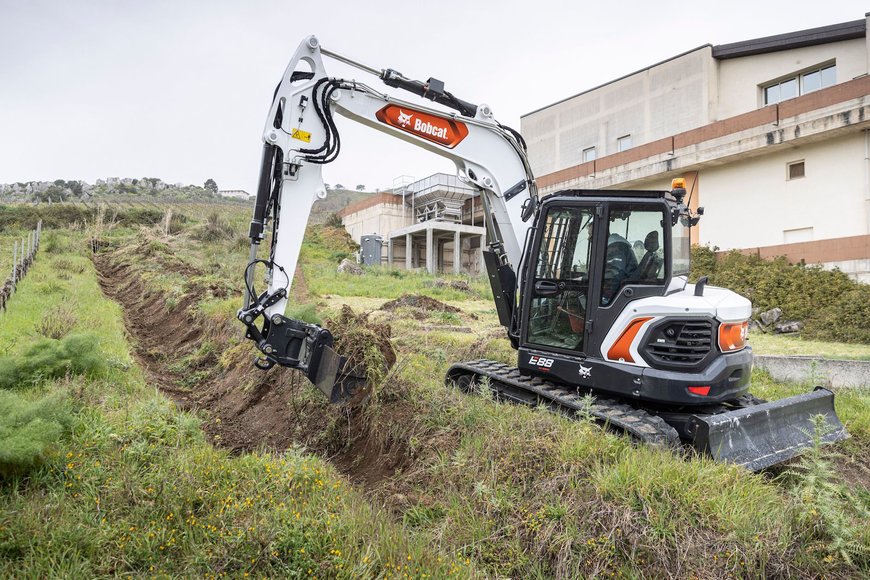 New 8 tonne E88 Excavator Extends Bobcat R2-Series Range
